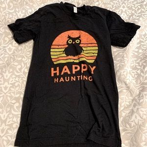 Happy Haunting Halloween Graphic Tee